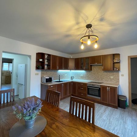 Apartman Kamenak วิมแปร์ค ภายนอก รูปภาพ